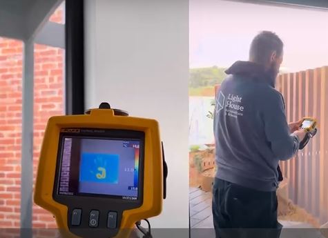 Air leakage Air leakage testing in Whitlam